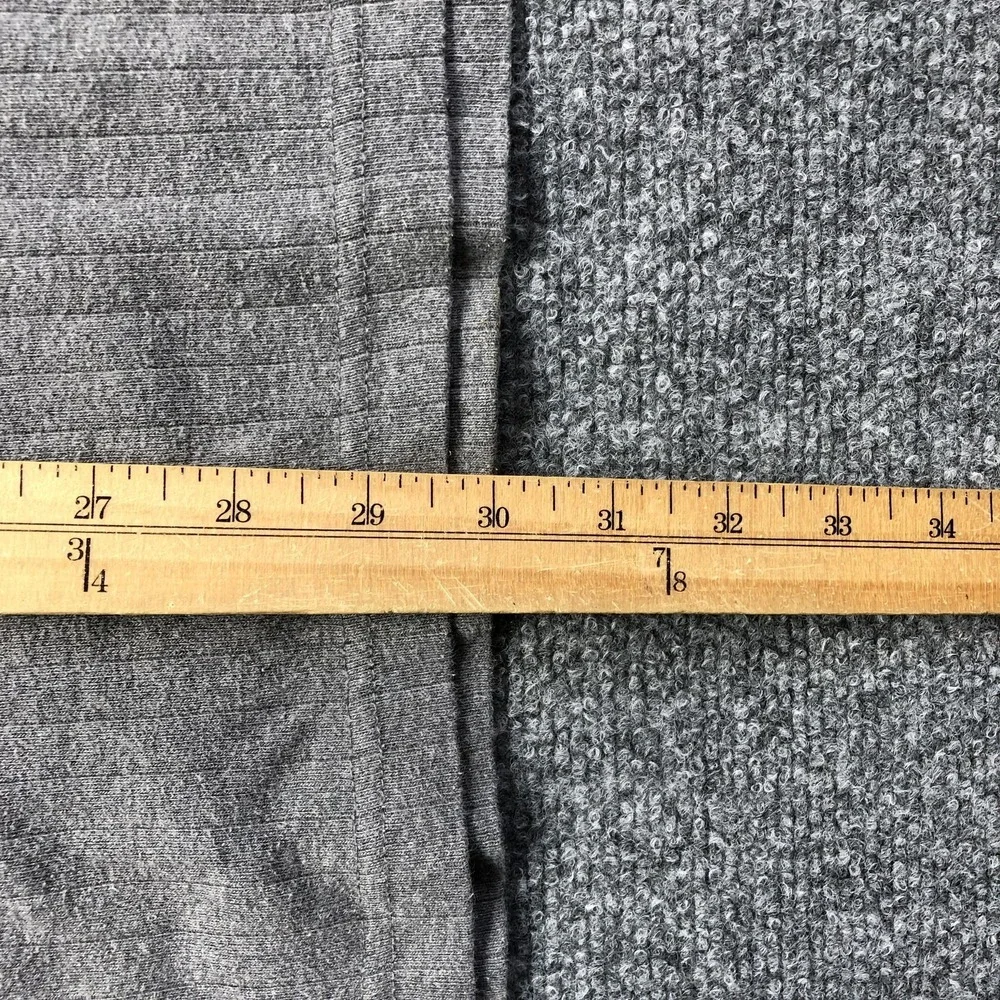 Tommy Hilfiger Sweater Mens 2XL Gray V Neck Knit Pullover Long Sleeve Casual